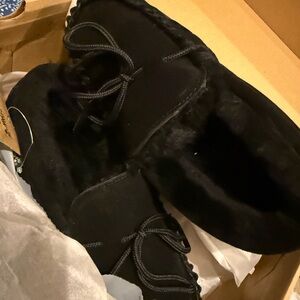 BEARPAW Women's Mindy Slipper new black size 8